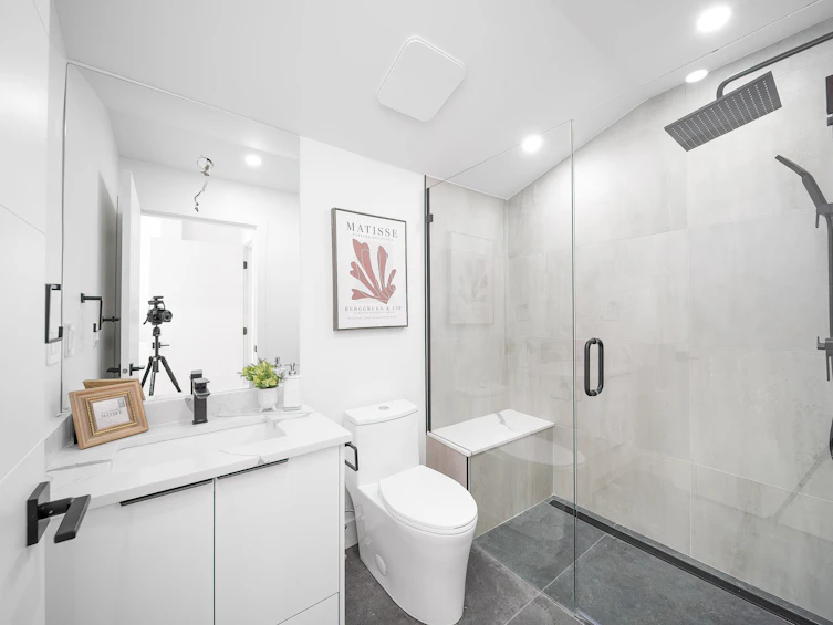 1-2777 E 27th Avenue, Vancouver, BC, V5R 1N4 - 25
