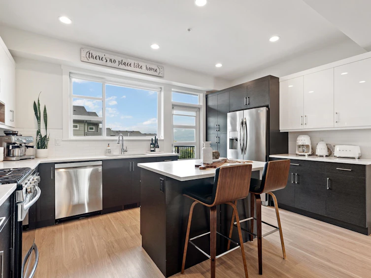 30-43680 Chilliwack Mountain Road, Chilliwack, BC, V2R 6A6 - 2