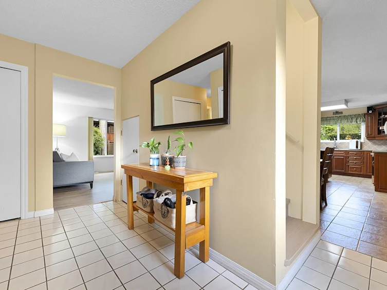 3604 Mcrae Crescent, Port Coquitlam, BC, V3B 4P1 - 3