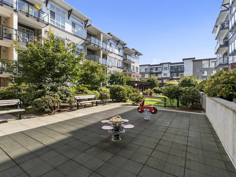 105-6438 195a Street, Surrey, BC, V4N 6R5 - 24