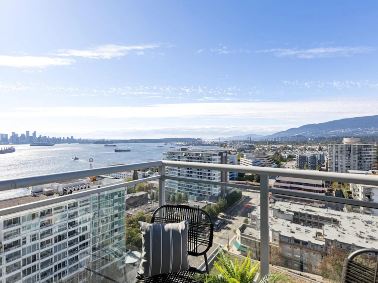 1907-138 E Esplanade Esplanade, North Vancouver, BC, V7L 4X9 - 12