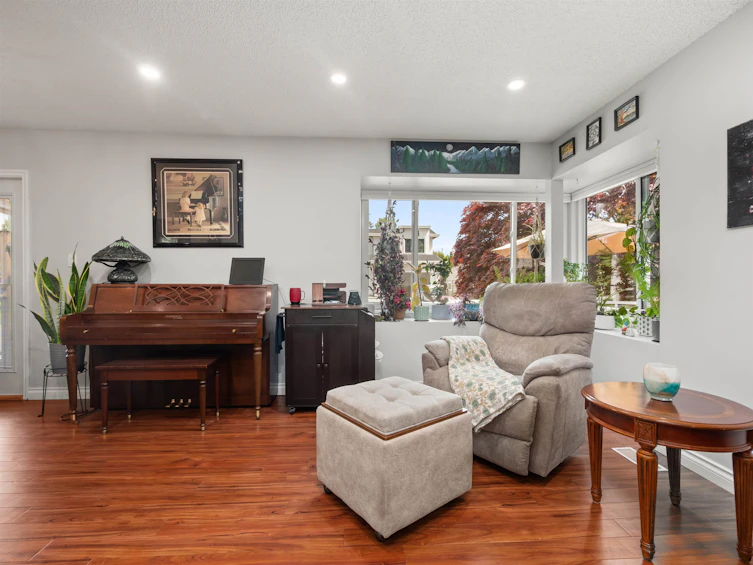 11739 77 Avenue, Delta, BC, V4C 7T6 - 12