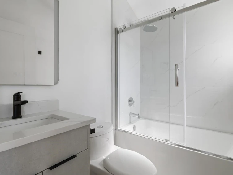 1-2022 E 4th Avenue, Vancouver, BC, V5N 1K4 - 22