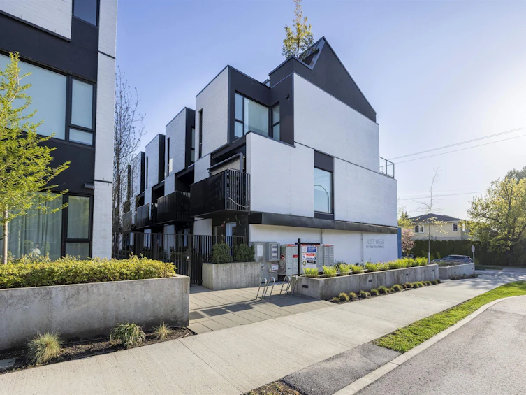24-94 W King Edward Avenue, Vancouver, BC, V5Y 0N6 - 9