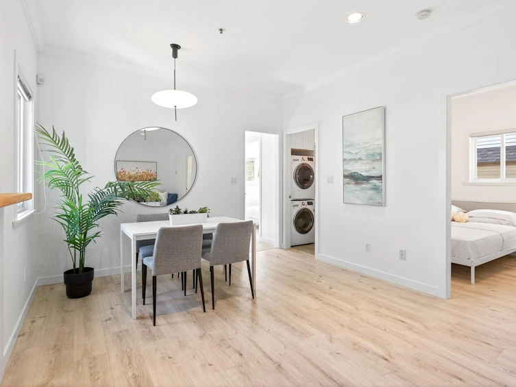 1368 E 7th Avenue, Vancouver, BC, V5N 1R7 - 10
