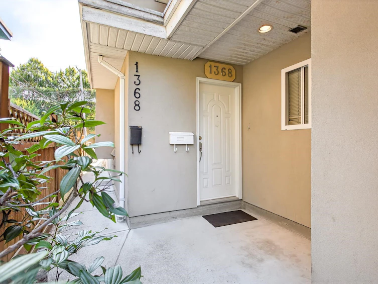 1368 E 7th Avenue, Vancouver, BC, V5N 1R7 - 27
