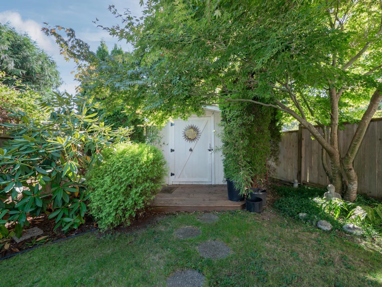 10-765 School Road, Gibsons, BC, V0N 1V9 - 4