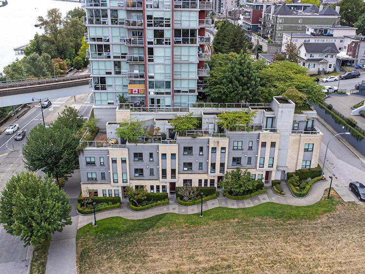 TH3-125 Columbia Street, New Westminster, BC, V3L 0G8 - 5