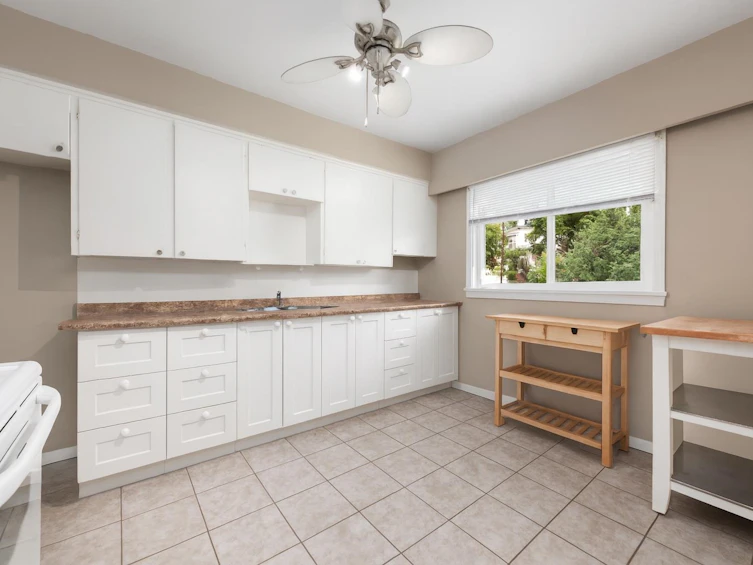 4561 Nanaimo Street, Vancouver, BC, V5N 5J5 - 3