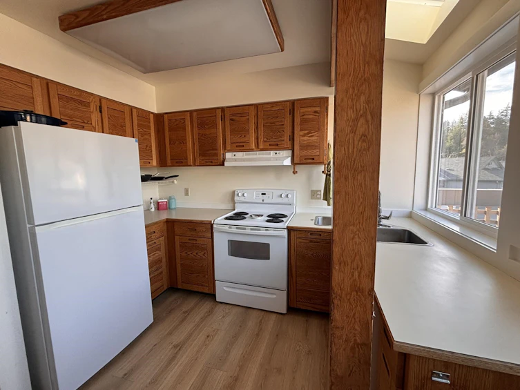 9-5753 Wharf Avenue, Sechelt, BC, V7Z 0H5 - 6