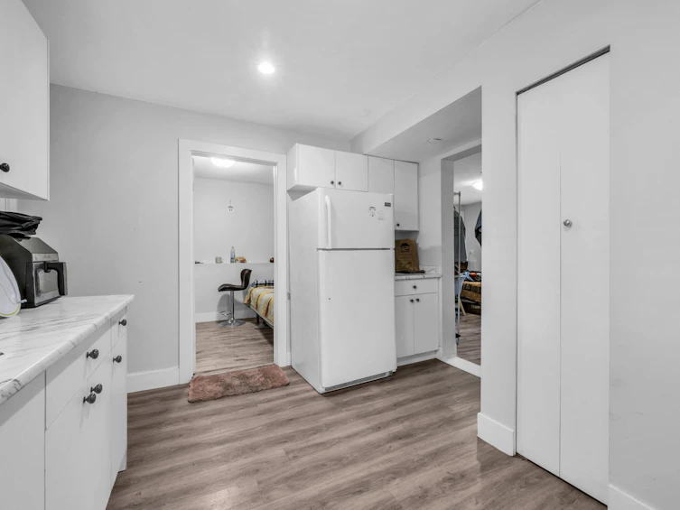 8855 146a Street, Surrey, BC, V3R 6Z9 - 27