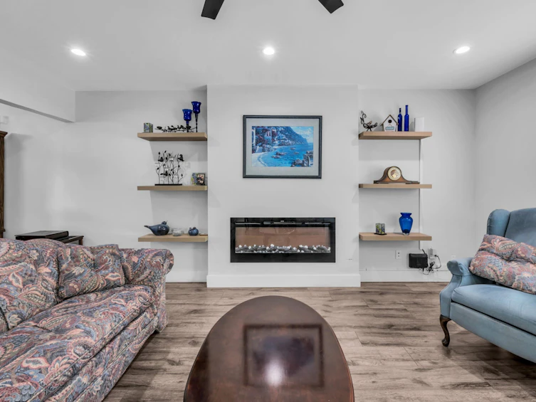 8855 146a Street, Surrey, BC, V3R 6Z9 - 6