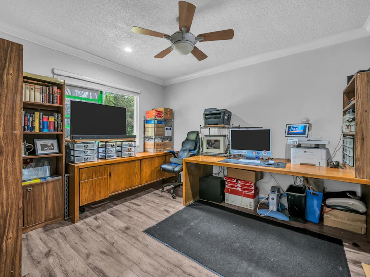 8855 146a Street, Surrey, BC, V3R 6Z9 - 22