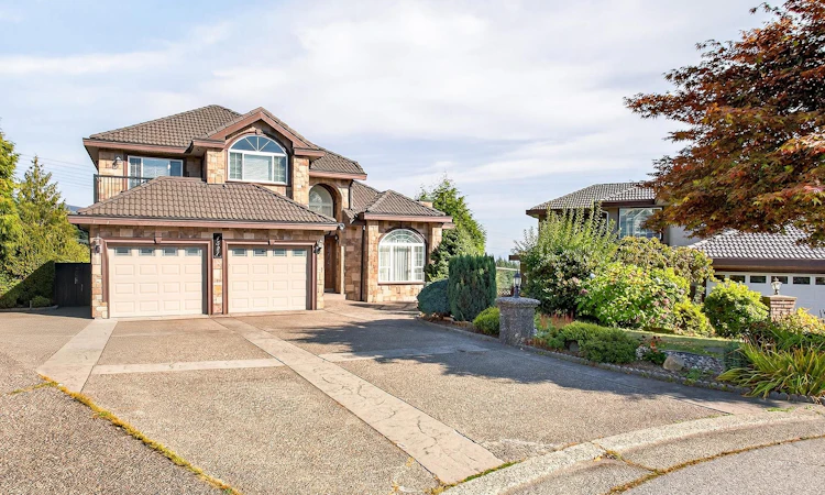 1527 Greenstone Court