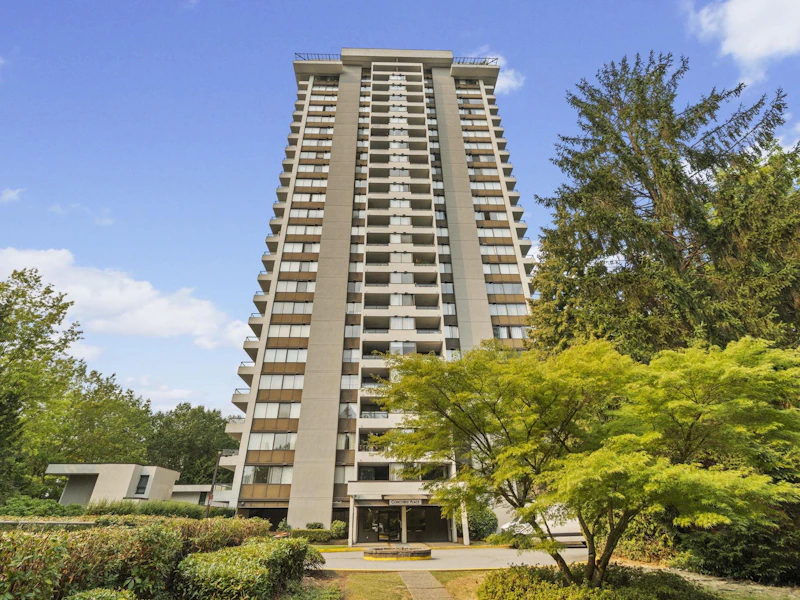 401 - 9521 Cardston Court, Burnaby BC V3N 4R8