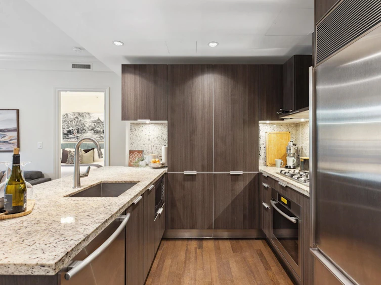 103-568 Waters Edge Crescent, West Vancouver, BC, V7T 0A2 - 4