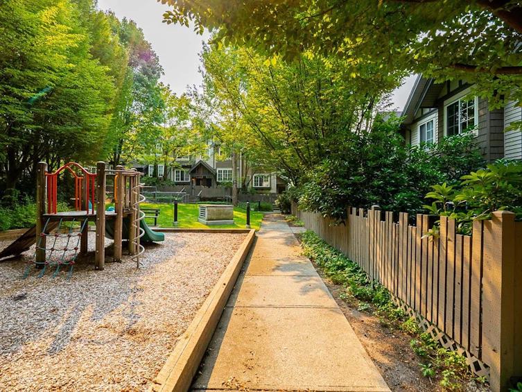 157-3288 Noel Drive, Burnaby, BC, V3J 1J8 - 35