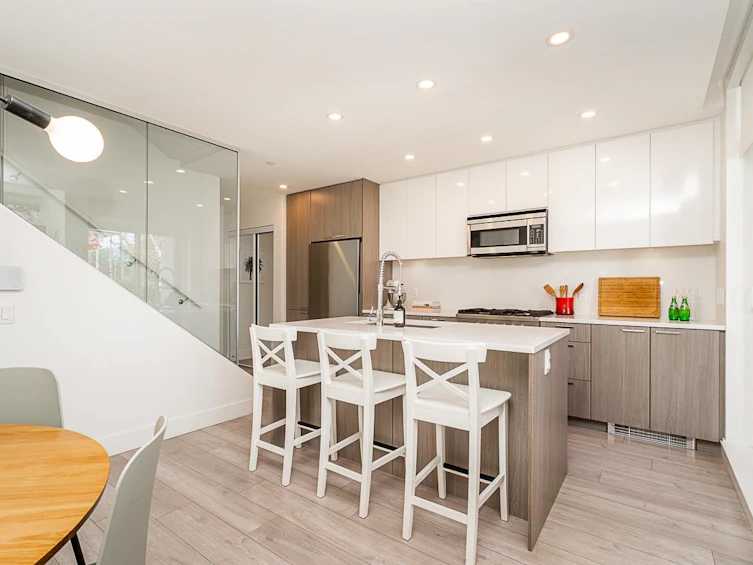 3412 St. Catherines Street, Vancouver, BC, V5V 3C4 - 10