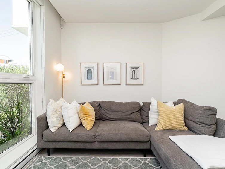3412 St. Catherines Street, Vancouver, BC, V5V 3C4 - 5