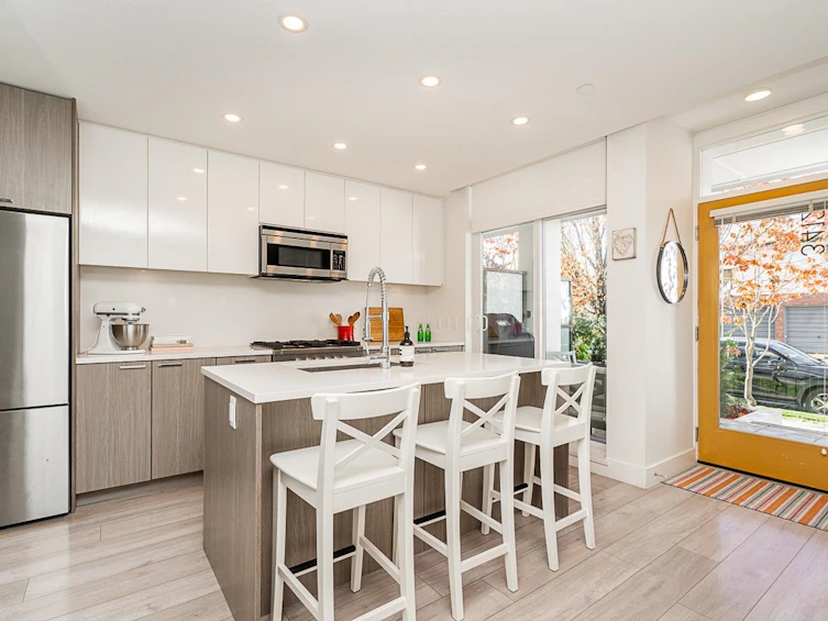 3412 St. Catherines Street, Vancouver, BC, V5V 3C4 - 11