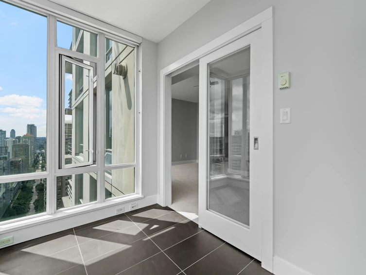 2703-535 Smithe Street, Vancouver, BC, V6B 0H2 - 10