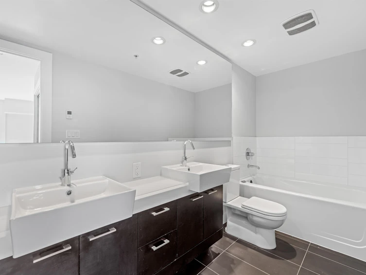 2703-535 Smithe Street, Vancouver, BC, V6B 0H2 - 16
