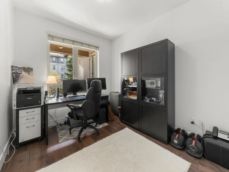 204-1111 E 27th Street, North Vancouver, BC, V7J 1S3 - 25