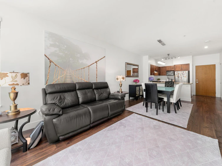 204-1111 E 27th Street, North Vancouver, BC, V7J 1S3 - 7