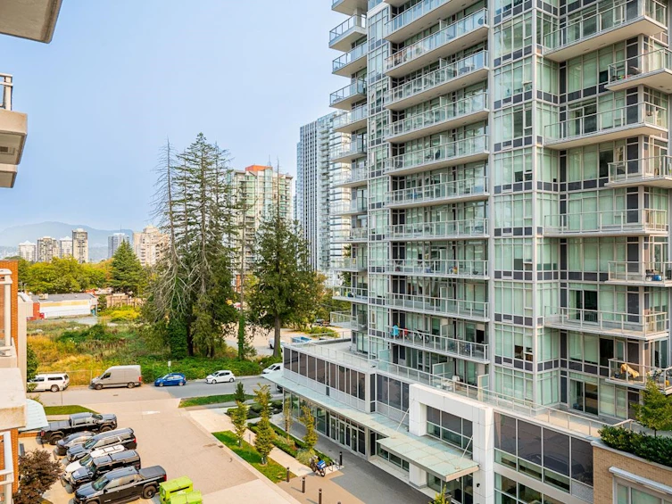 708-13325 102a Avenue, Surrey, BC, V3T 0J5 - 21