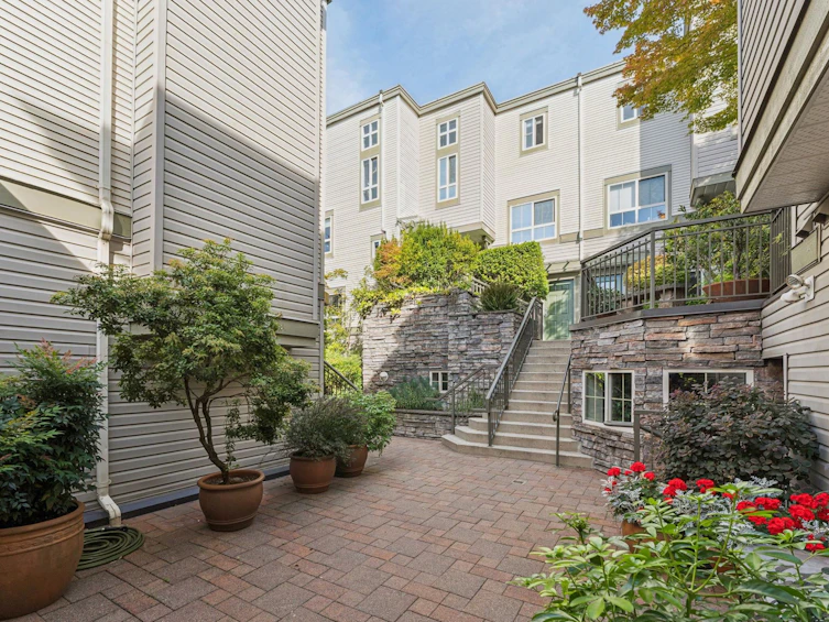 11-2375 W Broadway, Vancouver, BC, V6K 2E6 - 4