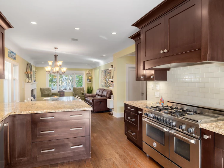 3432 W 13th Avenue, Vancouver, BC, V6R 2S1 - 17