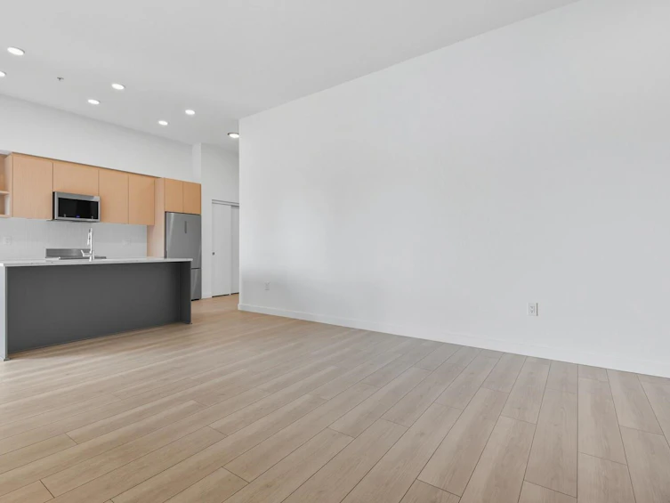 617-10777 138 Street, Surrey, BC, V3T 0T5 - 9