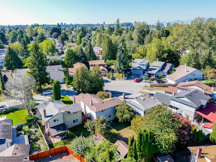 9674 155a Street, Surrey, BC, V3R 7N8 - 36