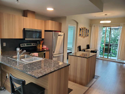 211-6688 120 Street - 3