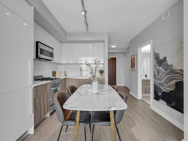 3002-4900 Lennox Lane, Burnaby, BC, V5H 0G9 - 11