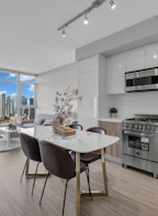 3002 4900 Lennox Lane