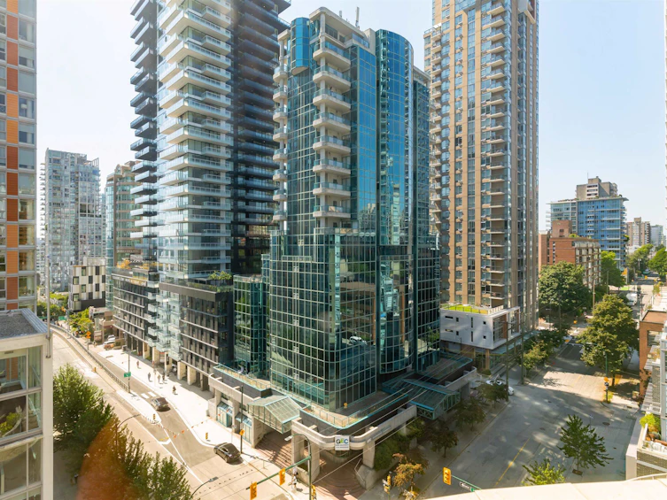 1004-789 Drake Street, Vancouver, BC, V6Z 2N7 - 10