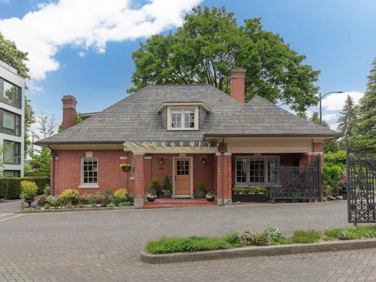 1501 Atlas Lane, Vancouver, BC, V6P 0C9 - 2