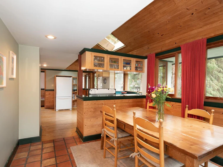 1261 Eagle's Nest Road, Bowen Island, BC, V0N 1G1 - 11