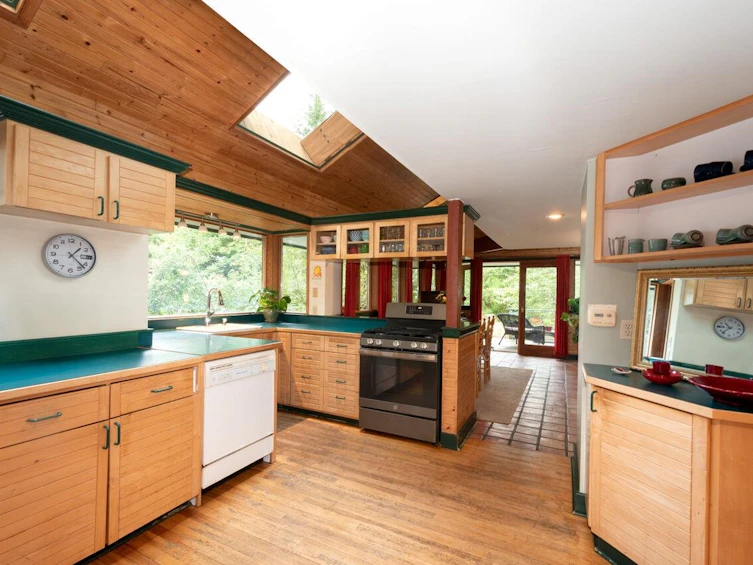1261 Eagle's Nest Road, Bowen Island, BC, V0N 1G1 - 12