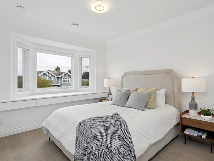 2236 W 20th Avenue, Vancouver, BC, V6L 1G3 - 16