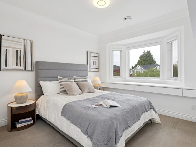 2236 W 20th Avenue, Vancouver, BC, V6L 1G3 - 18