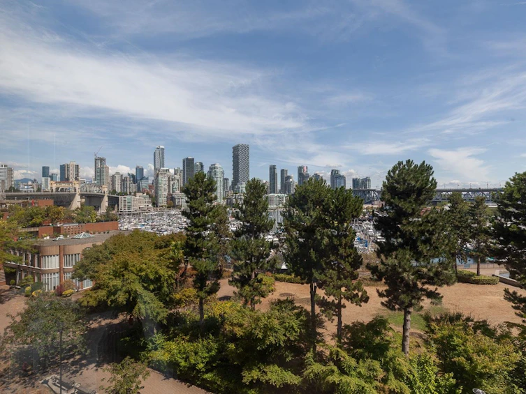 411-1450 Pennyfarthing Drive, Vancouver, BC, V6J 4X8 - 20