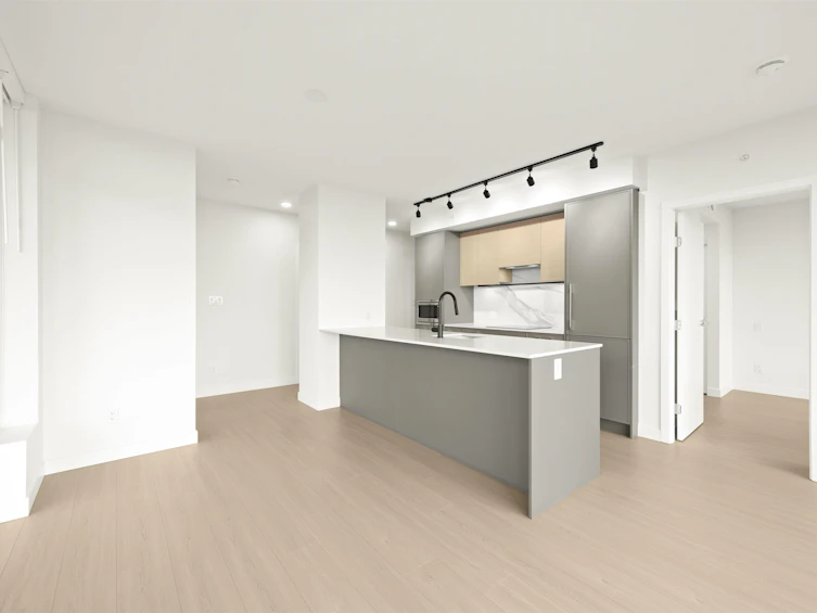 4106-13745 George Junction, Surrey, BC, V3T 4Y3 - 10