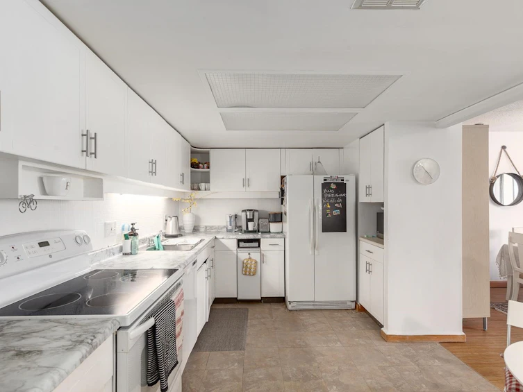 1003-1450 Pennyfarthing Drive, Vancouver, BC, V6J 4X8 - 11