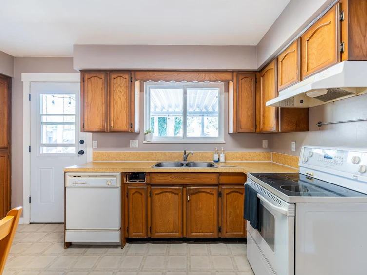 2507 Battistoni Place, Port Coquitlam, BC, V3B 5W1 - 12