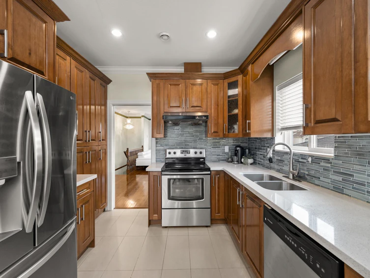 2643 E 8th Avenue, Vancouver, BC, V5M 1W4 - 14