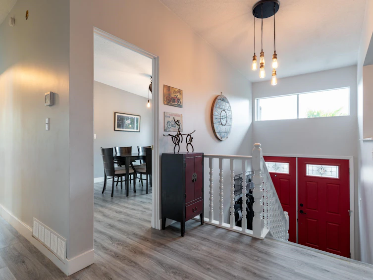 4164 Fairway Place, North Vancouver, BC, V7G 1Y9 - 4