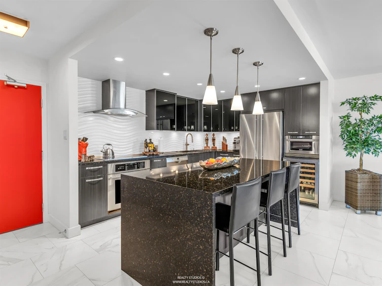 607-1450 Pennyfarthing Drive, Vancouver, BC, V6J 4X8 - 10