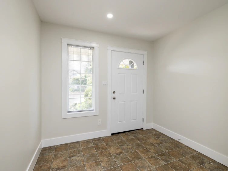 8475 Cade Barr Street, Mission, BC, V2V 7K4 - 12